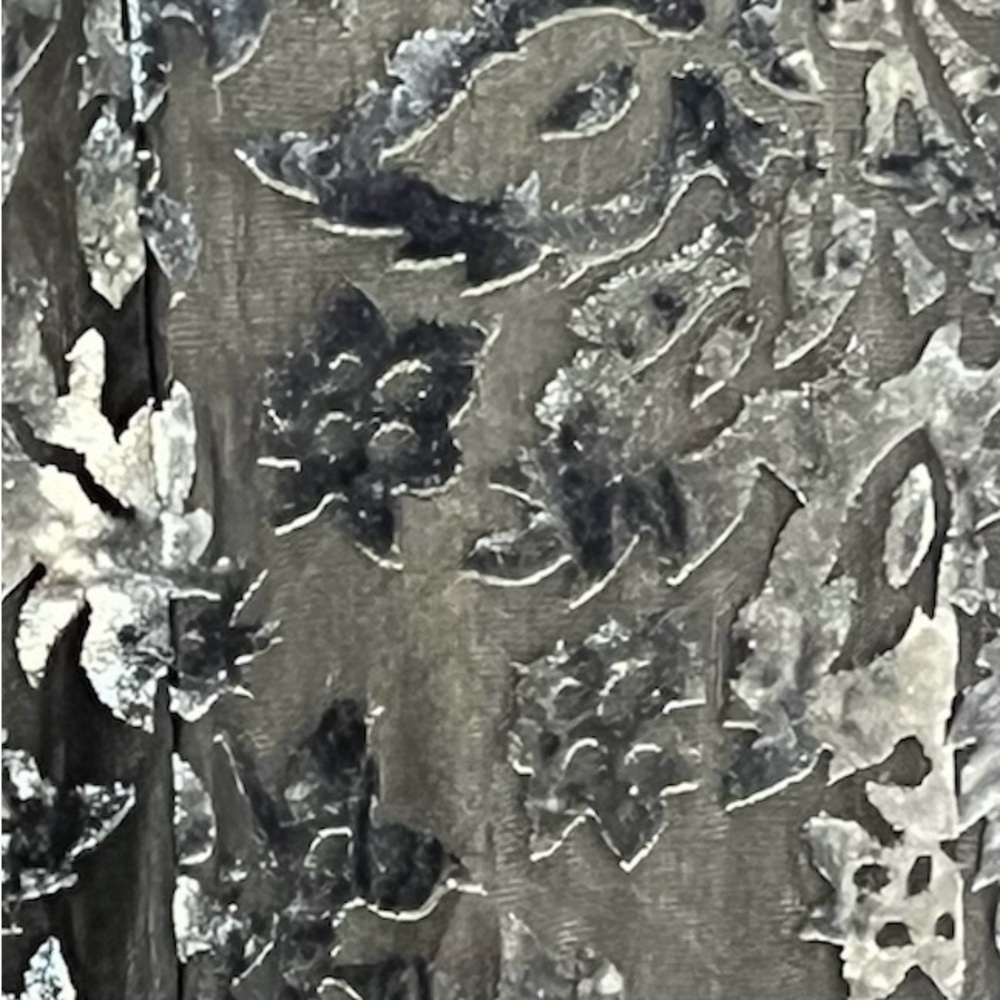 Women’s Burn Out Velvet Silver and Black Top Size XL Karen Kane - Picture 5 of 6